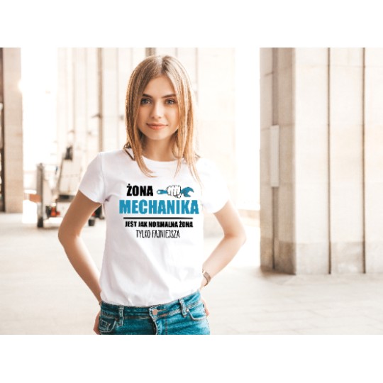 KOSZULKA DAMSKA  Z HUMORYSTYCZNYM NADRUKIEM ŻONA MECHANIKA