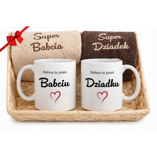 ZESTAW RĘCZNIKÓW NA DZIEŃ BABCI I DZIADKA Z BIAŁYMI KUBKAMI