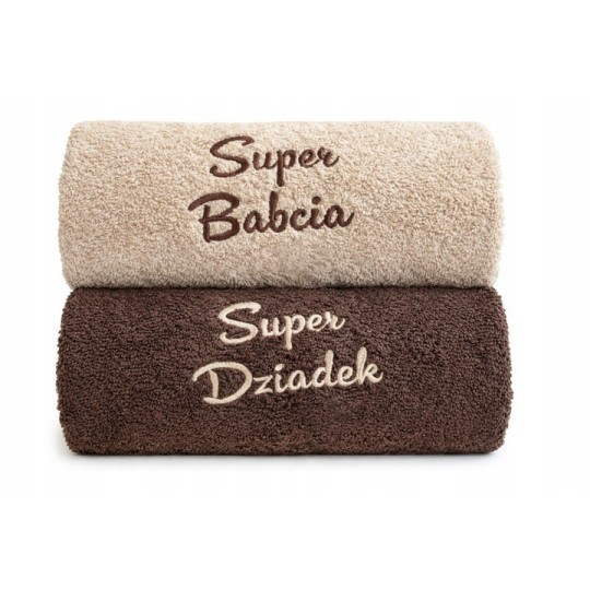 ZESTAW RĘCZNIKÓW NA DZIEŃ BABCI I DZIADKA Z BIAŁYMI KUBKAMI