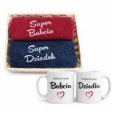 ZESTAW RĘCZNIKÓW NA DZIEŃ BABCI I DZIADKA Z BIAŁYMI KUBKAMI