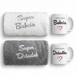 ZESTAW RĘCZNIKÓW NA DZIEŃ BABCI I DZIADKA Z BIAŁYMI KUBKAMI