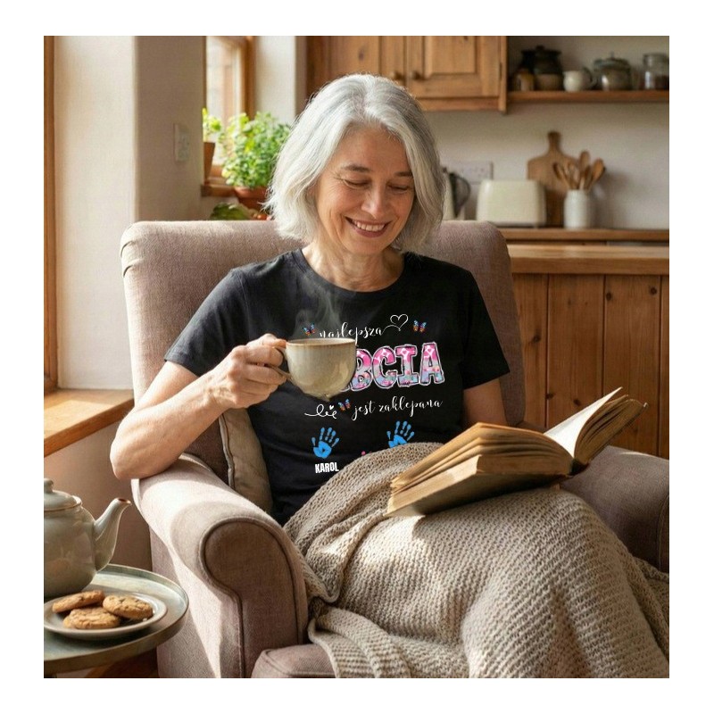 KOSZULKA NA DZIEŃ BABCI NAJLEPSZA BABCIA JEST ZAKLEPANA IMIĘ CZARNA