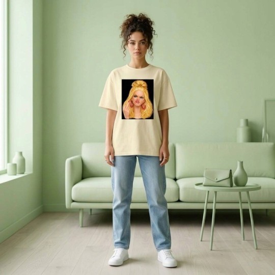 KOSZULKA BUTTERCREAM TSHIRT Z MOTYWEM BARBIE OVERSIZE BAWEŁNA