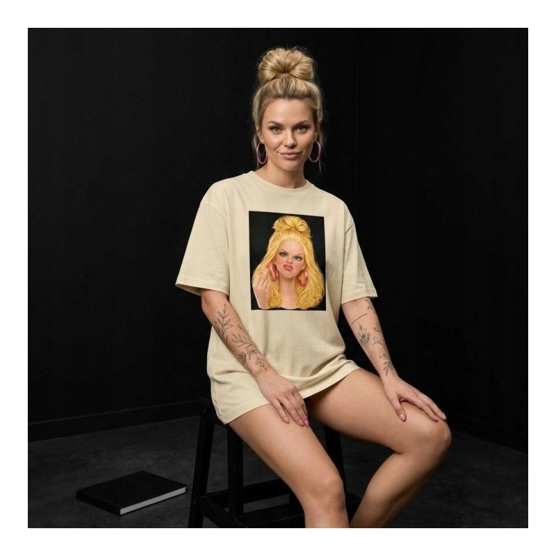 KOSZULKA BUTTERCREAM TSHIRT Z MOTYWEM BARBIE OVERSIZE BAWEŁNA