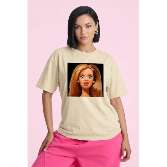 KOSZULKA BUTTERCREAM TSHIRT Z MOTYWEM BARBIE OVERSIZE BAWEŁNA