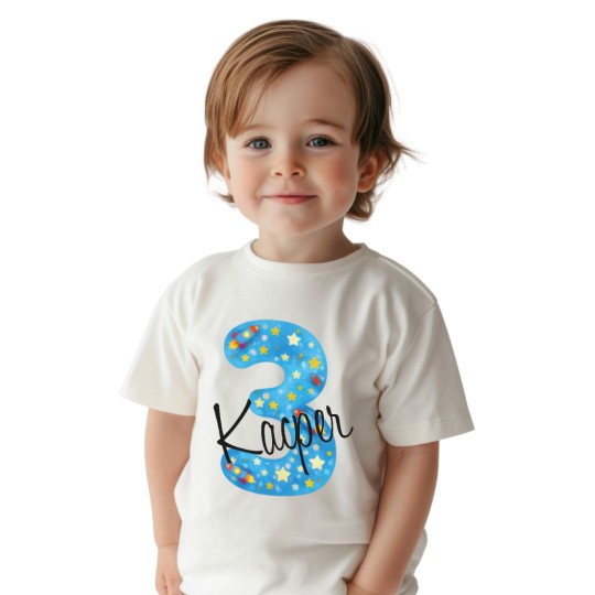 KOSZULKA DZIECIĘCA NA TRZECIE URODZINY DLA CHŁOPCA BIAŁA