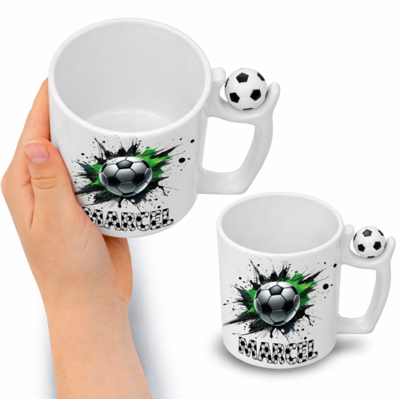 KUBEK MAŁEGO PIŁKARZA Z IMIENIEM NA PREZENT PIŁKA NOŻNA CERAMICZNY 330ml