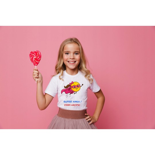 KOSZULKA DZIEŃ KROPKI - SUPER DZIEWCZYNA Z PERSONALIZACJĄ