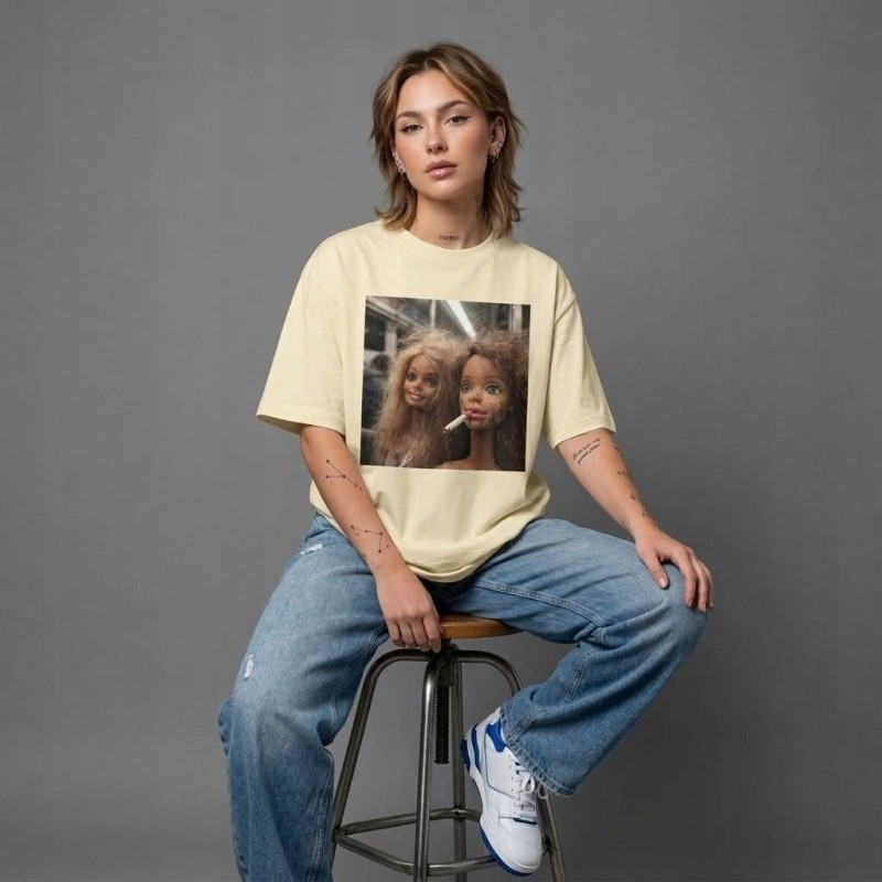 KOSZULKA BUTTERCREAM TSHIRT Z MOTYWEM BARBIE OVERSIZE BAWEŁNA