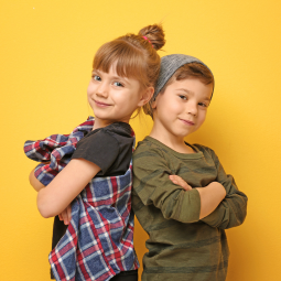 Odzież dziecięca i niemowlęca image